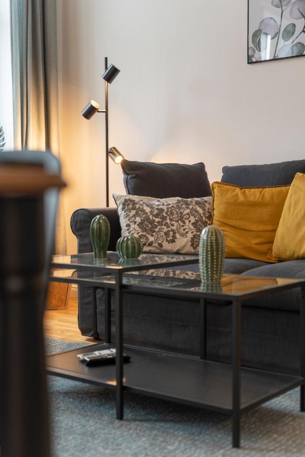Dietrich I Levestate Apartment